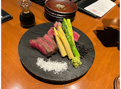 神楽坂 囲炉裏 肉よろず: ユッチーさんの2025年07月08日の2枚目の投稿写真