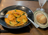 炭火とワイン 巴里食堂 広島駅前店: あきのびじんさんの2026年05月13日の2枚目の投稿写真