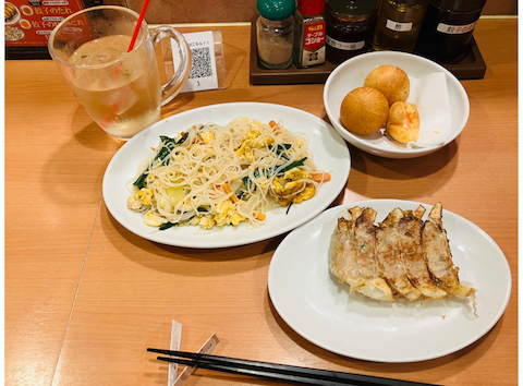 餃子食堂マルケン 山科店: しゃけさんの2026年04月14日の1枚目の投稿写真