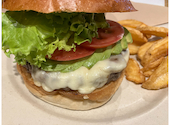 Mr Tokyo BURGER S cafe ミスタートウキョウ バーガーズカフェ: ザロックさんの2026年05月11日の1枚目の投稿写真