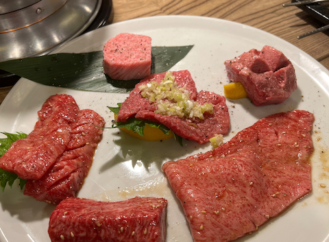 特選黒毛和牛 黒三宝: とまとさんの2025年11月12日の1枚目の投稿写真