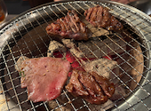 焼肉ホルモン大衆酒場 真 肉焼屋 十三店: るるさんの2026年06月27日の2枚目の投稿写真