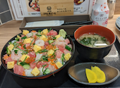 手羽唐酒場ビクトリー　戸塚店: うっちーさんの2025年04月の1枚目の投稿写真