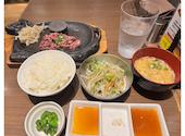 肉焼 ベンジャミン 博多 駅から三百歩横丁店: ひまわりさんの2026年04月28日の1枚目の投稿写真