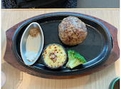 黒のハンバーグ PRODUCED by 和牛焼肉 LIEBE: やまちゃんさんの2026年07月27日の2枚目の投稿写真