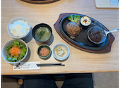 黒のハンバーグ PRODUCED by 和牛焼肉 LIEBE: やまちゃんさんの2026年09月02日の1枚目の投稿写真