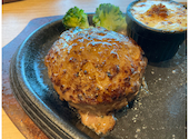 黒のハンバーグ PRODUCED by 和牛焼肉 LIEBE: やまちゃんさんの2026年09月02日の2枚目の投稿写真