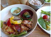 FiveCountryCafe ファイブカントリーカフェ: たぬさんの2026年06月05日の1枚目の投稿写真