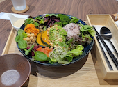 cafe Earth + h.l: ローズリボンさんの2026年10月11日の1枚目の投稿写真