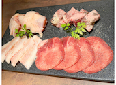 炭火焼肉・にくなべ屋 神戸びいどろ 大井町店    : デロンパンダさんの2025年07月の1枚目の投稿写真