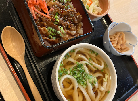 元六庵: ちはるさんの2024年11月19日の1枚目の投稿写真