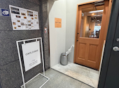 CAFE ZUKKE カフェ ズッケ: 飼い猫さんの2026年05月11日の3枚目の投稿写真
