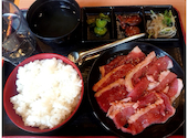 炭火焼肉 牛繁 府中住吉町店: さとさんの2026年04月10日の2枚目の投稿写真