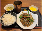 中華食堂居酒屋 わんちゃん　藤沢　飲み放題×北京ダック×窯焼き焼豚: takkisekkiさんの2026年09月11日の1枚目の投稿写真