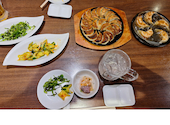 九州料理ともつ鍋と餃子　博多餃子舎　鉄なべ　池袋西口店: naochanさんの2024年05月の1枚目の投稿写真