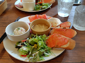 cafe & bal 033 カフェアンドバル ゼロサンサン: ザッキンさんの2026年04月19日の1枚目の投稿写真