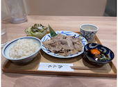 あんちすてーき とろろ麦めし 豚丸 梅田茶屋町店: まかろにさんの2026年03月27日の2枚目の投稿写真
