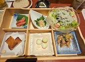 高知県宿毛市公認 連携協定店 高知名物鰹藁焼き 屋台餃子 土佐宿毛(すくも)マーケット: トトロ君さんの2025年08月の1枚目の投稿写真