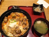 宮崎地鶏炭火焼 車 丸の内店: ショーナンスさんの2017年02月23日の1枚目の投稿写真