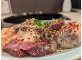 炭火焼肉 ホルモン やまけん 草薙店: いくさんの2024年12月07日の2枚目の投稿写真
