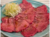 炭火焼肉 ホルモン やまけん 草薙店: wakaさんの2022年11月24日の1枚目の投稿写真