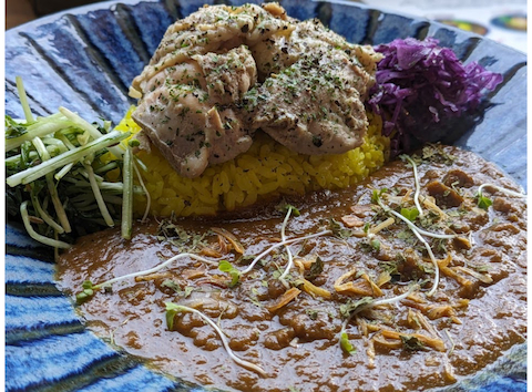 無水薬膳カレー 西神カレー まちのなか店: じぇいさんの2025年11月01日の1枚目の投稿写真