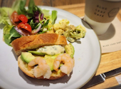 BLUE LEAF CAFE 仙台: いちごさんの2026年05月24日の1枚目の投稿写真