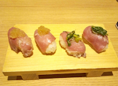 個室　肉寿司×食べ飲み放題　肉たらし     三宮駅前店: プッチンプリンさんの2025年04月の1枚目の投稿写真