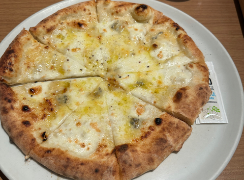 カプリチョーザ リンクス梅田店: ツヨシさんの2025年11月03日の2枚目の投稿写真