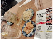肉汁餃子と大鍋煮込みの酒場しんちゃん: ブーさんの2026年08月23日の1枚目の投稿写真
