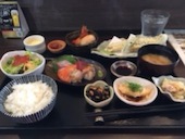 和酒楽食せりべ: ヨシさんの2019年04月16日の1枚目の投稿写真