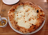 venite pizzeria ヴェニーテ ピッツェリア: けしけしさんの2022年04月03日の1枚目の投稿写真