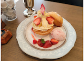 焼きたてパイと芳醇珈琲　基町カフェ　パリフル: ナツキモリさんの2026年05月の1枚目の投稿写真