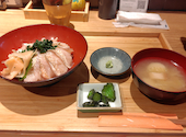 定食SAKABAとも家 近江町店: ぽちさんの2025年11月20日の1枚目の投稿写真