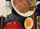 牛串と小皿 舜: ちーちゃんさんの2025年11月13日の2枚目の投稿写真