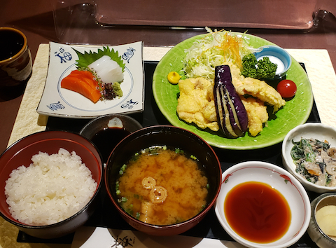 日本の料理 檪 あじいちい: 杏仁プリンさんの2021年09月17日の1枚目の投稿写真