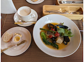 ザ リバーサイドカフェ　ザ ロイヤルパークホテル 広島リバーサイド: 癒し時間さんの2023年08月の1枚目の投稿写真