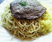 牛肉の薄切ステーキ　1000円