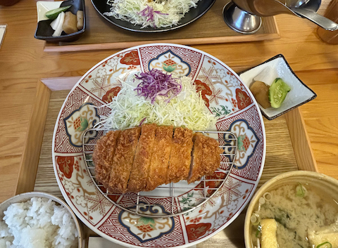 トロピカツ 伊集院: ひろみさんの2025年11月12日の1枚目の投稿写真