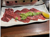 焼肉 白井 すすきの店: にこぽんさんの2025年01月05日の3枚目の投稿写真