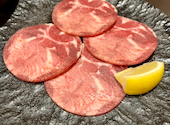 完全個室 焼肉 雅 名古屋金山店: まんじゃさんの2025年04月15日の2枚目の投稿写真