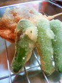 ししとうとたこ焼きの串かつ