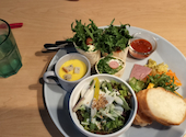 Healthy Cafe. 白ごまと黒ごま: さとちゃんさんの2026年07月27日の2枚目の投稿写真