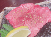 炭火焼肉 にく式 すすきの店: りなさんの2026年07月30日の2枚目の投稿写真