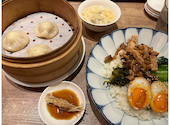 Din s & 目黒店: リリーさんの2023年10月27日の1枚目の投稿写真