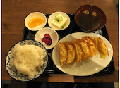 餃子とどて煮　うさぎ屋: たびとさんの2025年10月の1枚目の投稿写真