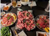 焼肉 べろきん: コリラックマさんの2024年12月31日の1枚目の投稿写真