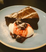 両国テラスカフェ: デンドロさんの2017年08月24日の1枚目の投稿写真