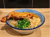 釜焼鳥本舗 おやひなや 新宿西口大ガード店: りくさんの2026年08月16日の1枚目の投稿写真