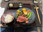 和牛鉄板焼ステーキ 丼と膳 Diner ray: たかさんの2025年11月09日の1枚目の投稿写真
